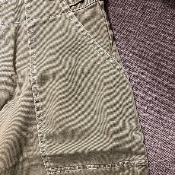 Like new Habitual cut off high-wasted shorts, size 26. - Picture 5 of 16